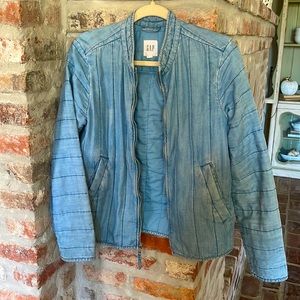 Gap quilted denim/chambray jacket small